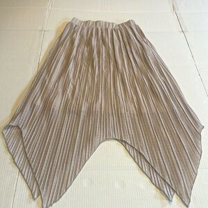 NWT Walter Baker long shimmery elastic skirt beige gold with inside liner size 6